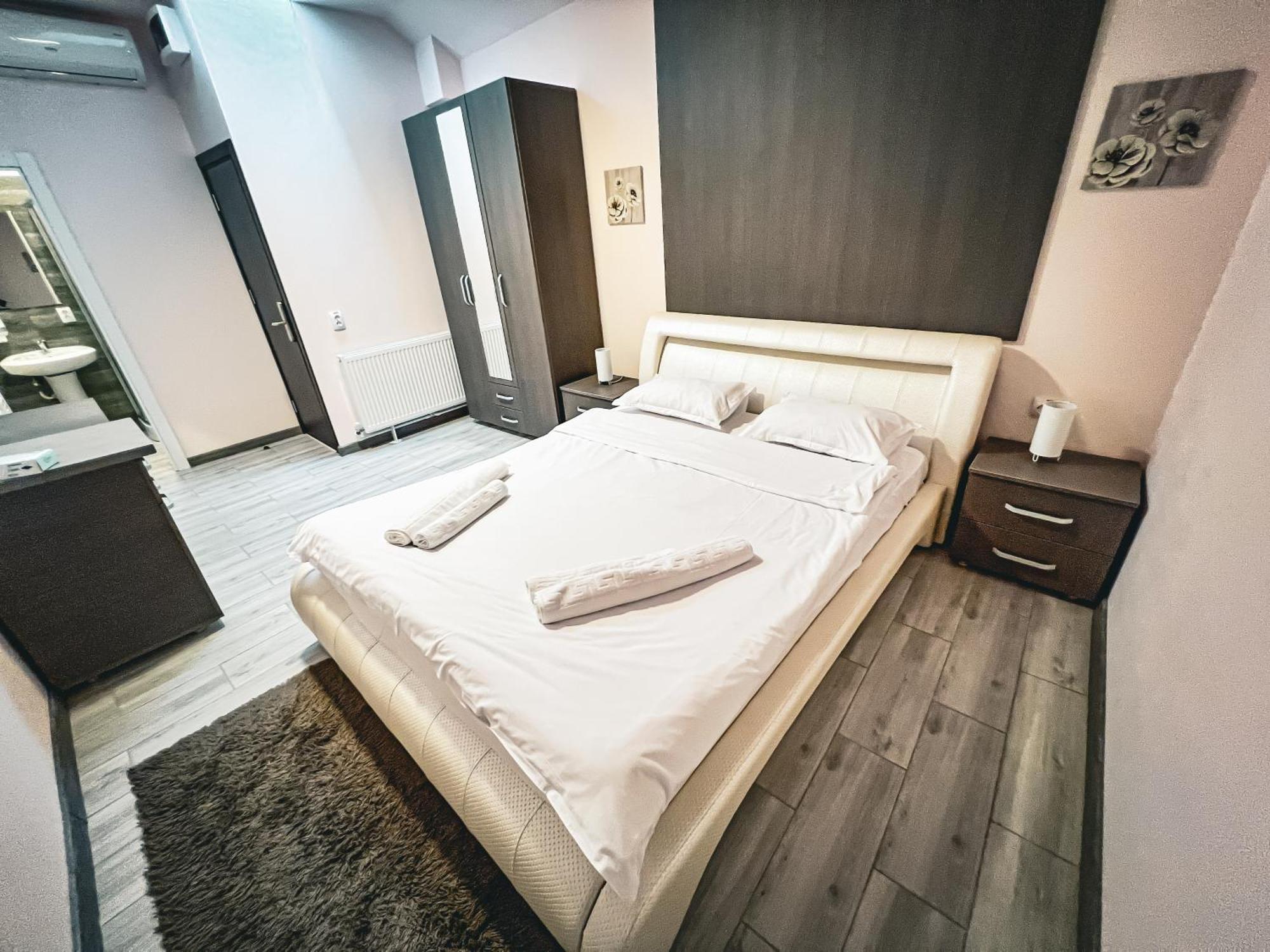 Splendor Boutique Hotel Piteşti Extérieur photo